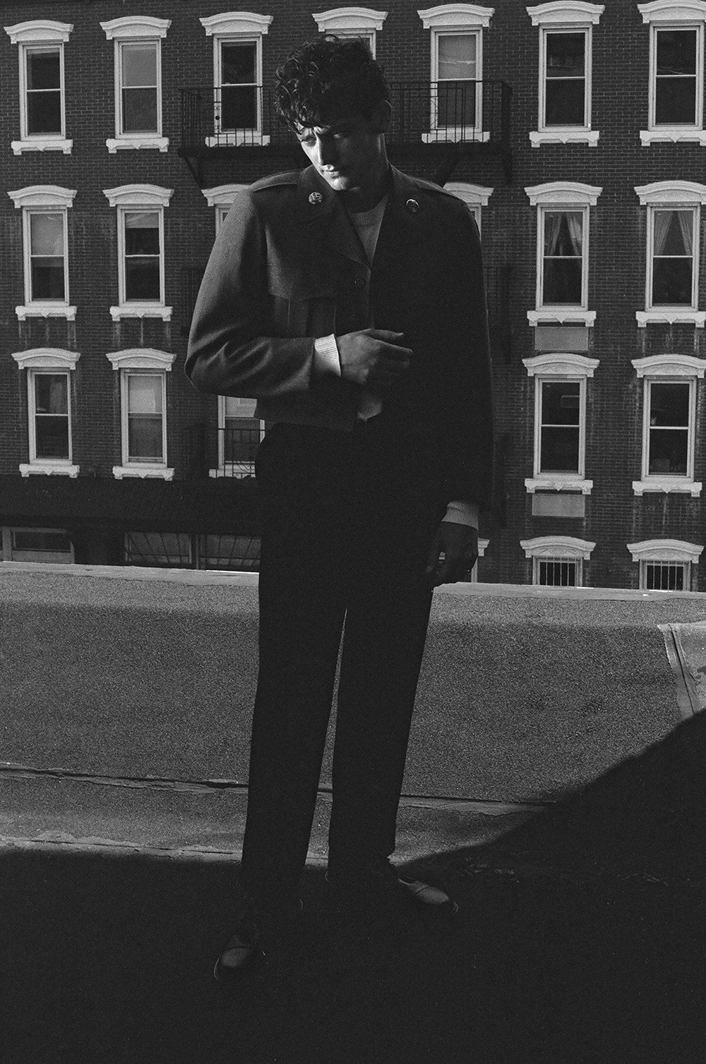 Black and White photo of Aneurin Barnard by Francesco Barion.