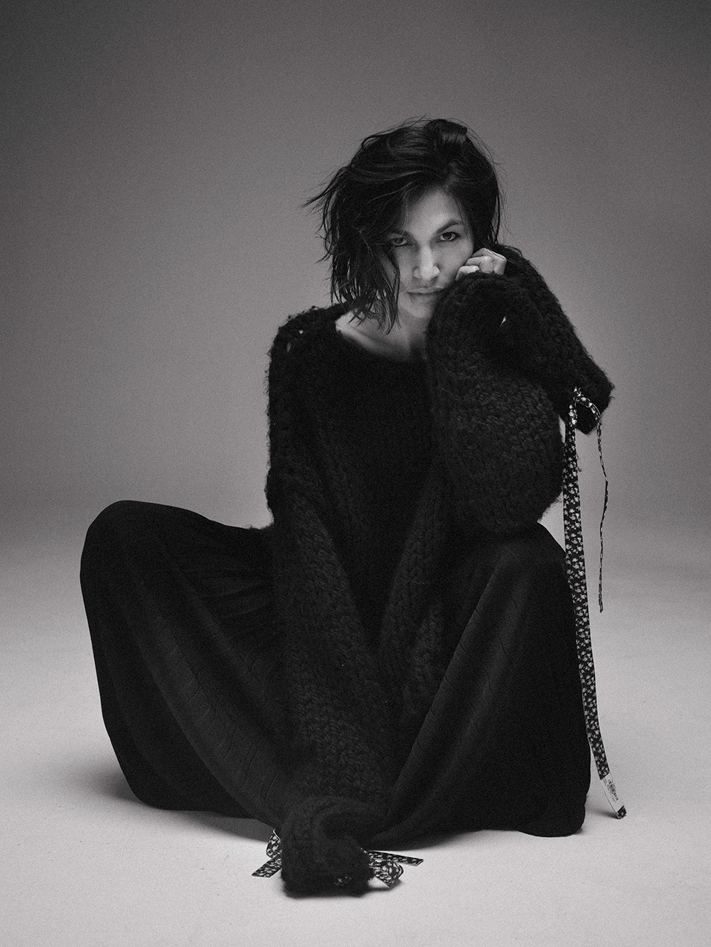 Black and white image of Elodie Yung for MONROWE Magazine. Balmain.